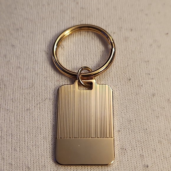 Gold Keychain with Rectangular Tag - Picture 1 of 2